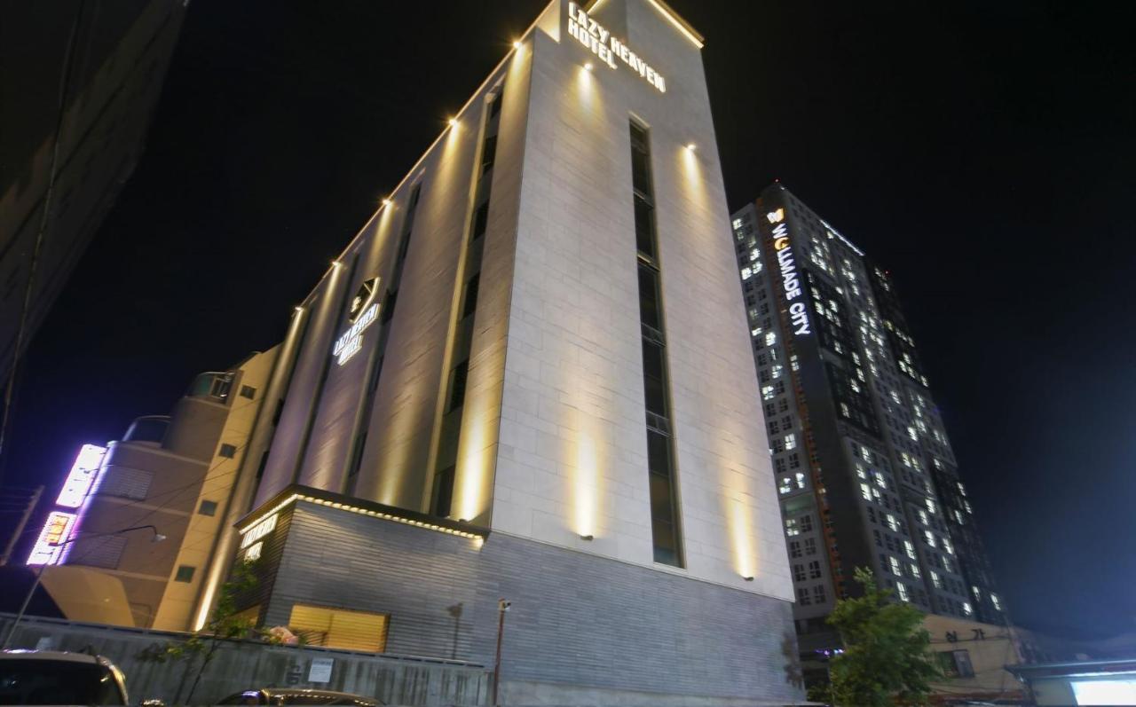 צ'אנגוון Hotel Lazy Heaven מראה חיצוני תמונה